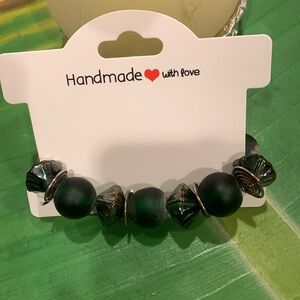 Beautiful Handmade Green Stretch Beaded Bracelet 6”